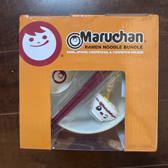 NWT Maruchan Ramen Noodle Bowl Bundle w/Chopsticks Holder Soup Spoon Winking Eye - Picture 4 of 6